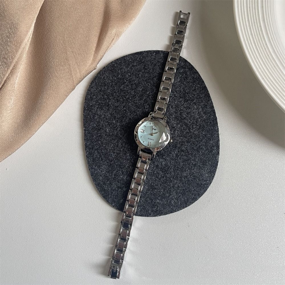 Fashionable Exquisite Golden W - đánh giá và giá Smartwatch Vintage Watches For Men